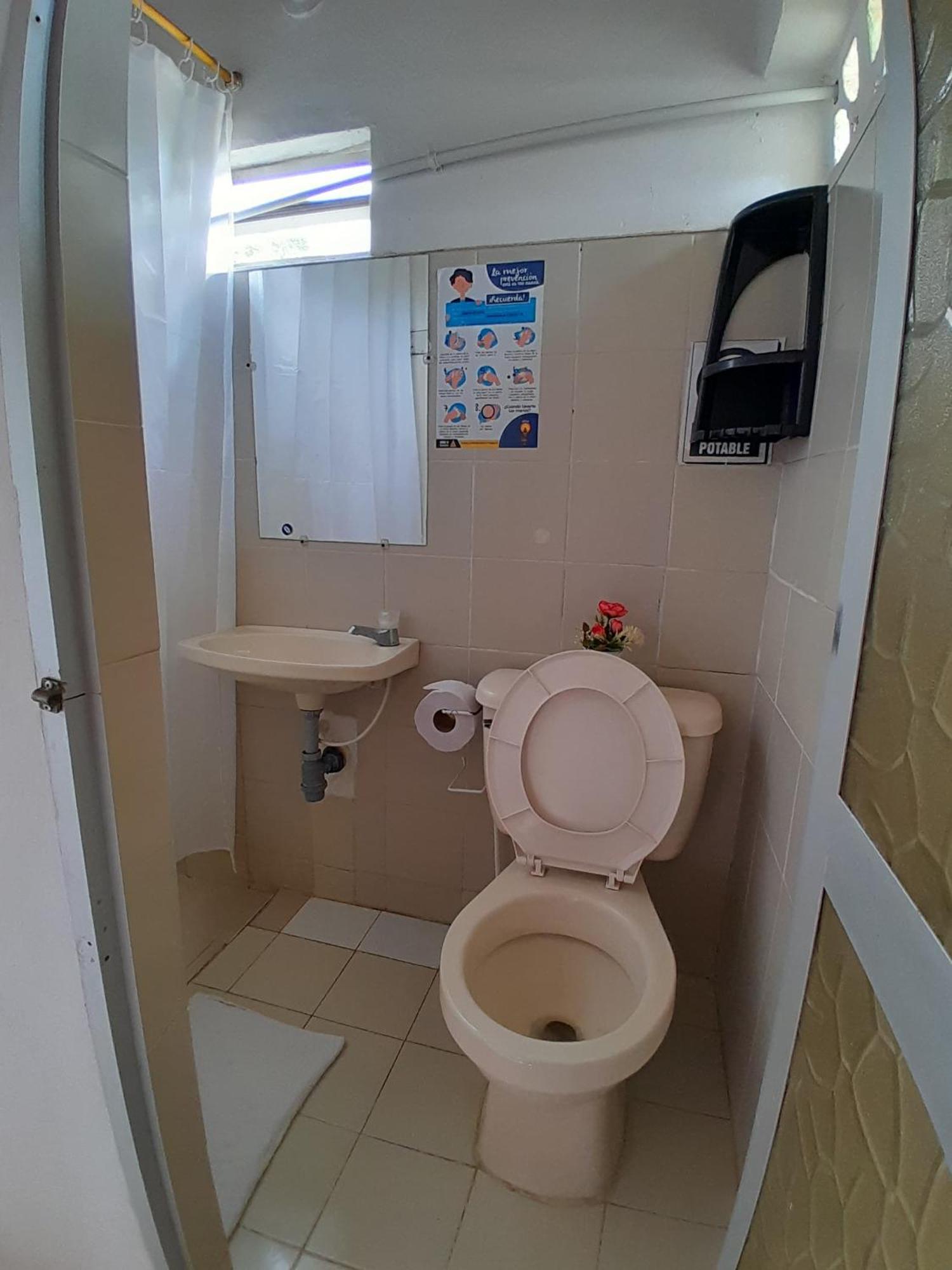 Hostal Princesa Katia Necocli Exterior photo