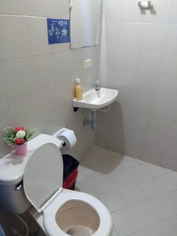 Hostal Princesa Katia Necocli Exterior photo